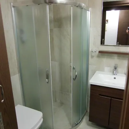 Pensionat Happy Caretta 3*