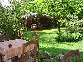 Πανσιόν Happy Caretta